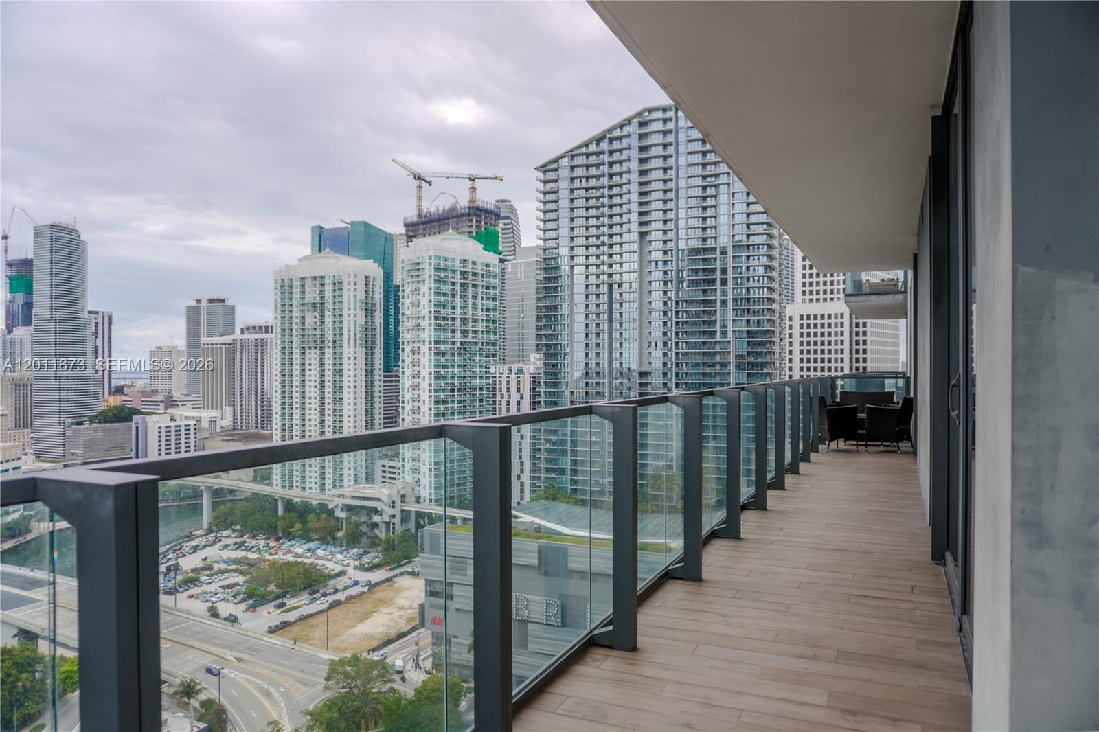 88 Southwest 7th Street, Unit 2112 Miami, FL 33130 - Photo 21 of 33