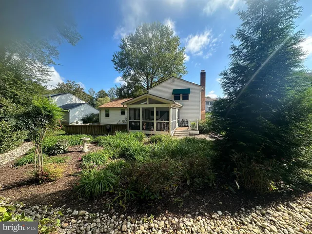 $745,000 | 7758 Tara Heights Place, Springfield, VA 22153