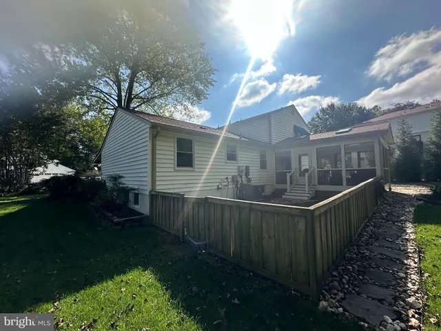 $745,000 | 7758 Tara Heights Place, Springfield, VA 22153