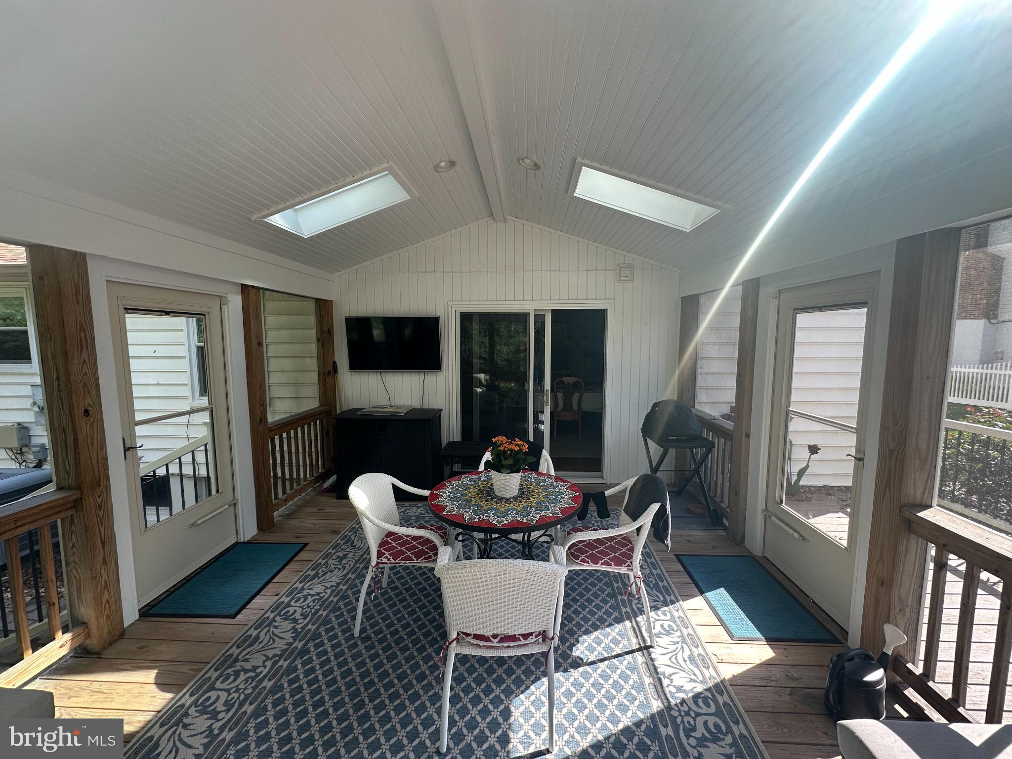 7758 Tara Heights Place Springfield, VA 22153 - Photo 7 of 10