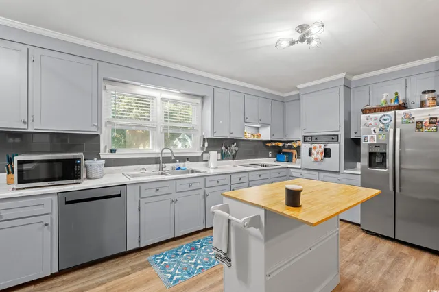 $325,000 | 406 South Rosemary Avenue, Andrews, SC 29510