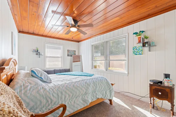 $299,000 | 406 South Rosemary Avenue, Andrews, SC 29510