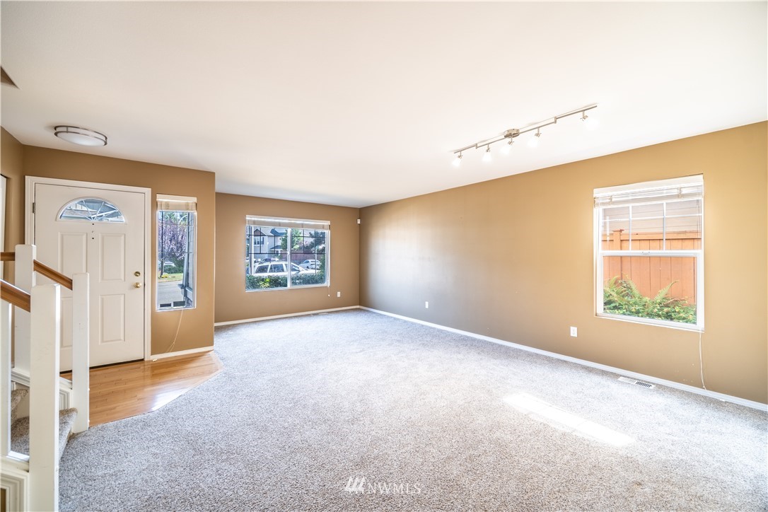 2311 Southeast 3rd Street Renton, WA 98056 - Photo 2 of 19