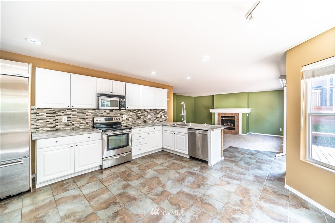2311 Southeast 3rd Street Renton, WA 98056 - Photo 3 of 19