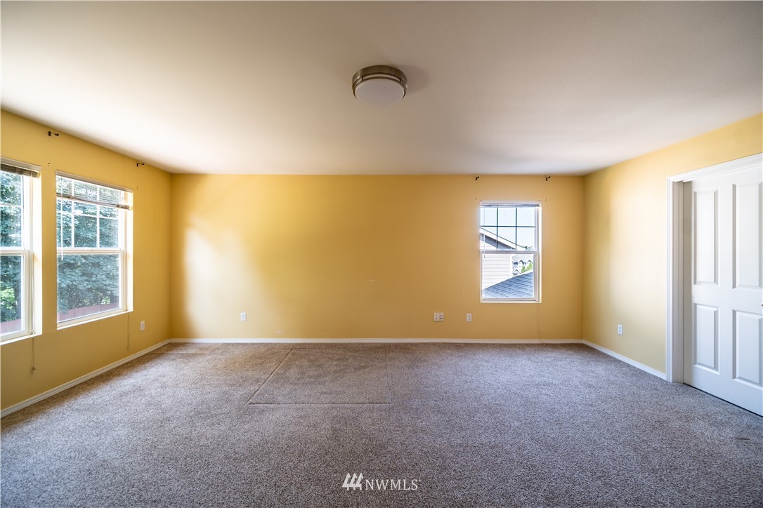 2311 Southeast 3rd Street Renton, WA 98056 - Photo 9 of 19