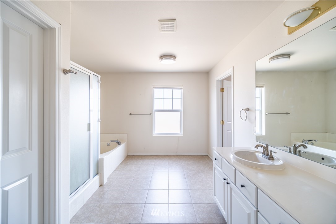 2311 Southeast 3rd Street Renton, WA 98056 - Photo 10 of 19