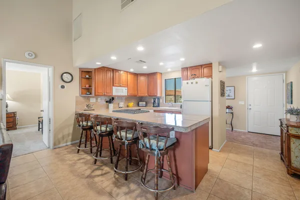 $399,000 | 40345 Bay Hill Way, Palm Desert, CA 92211