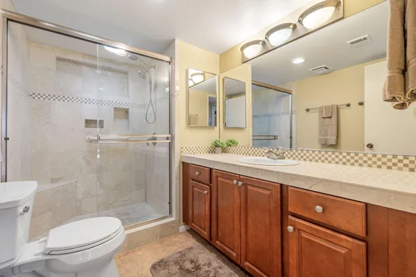 $399,000 | 40345 Bay Hill Way, Palm Desert, CA 92211