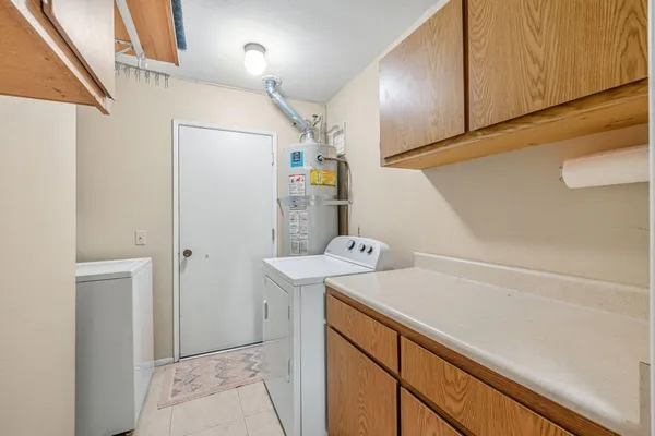 $399,000 | 40345 Bay Hill Way, Palm Desert, CA 92211