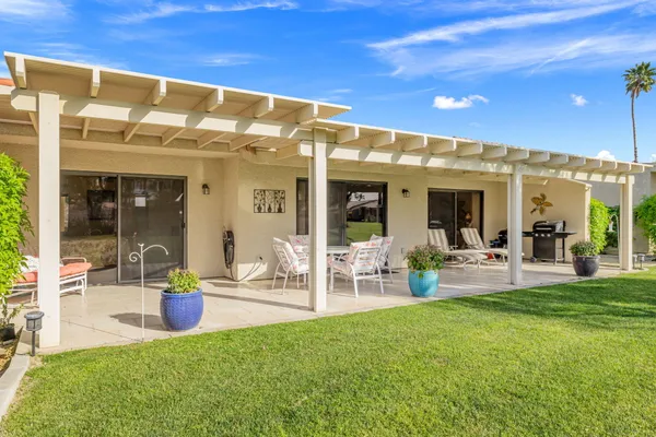 $399,000 | 40345 Bay Hill Way, Palm Desert, CA 92211