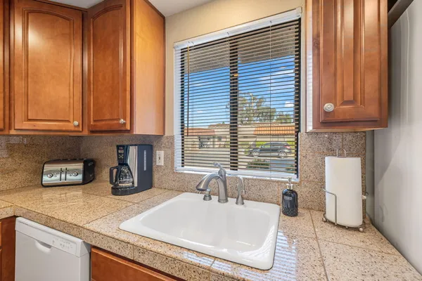 $399,000 | 40345 Bay Hill Way, Palm Desert, CA 92211