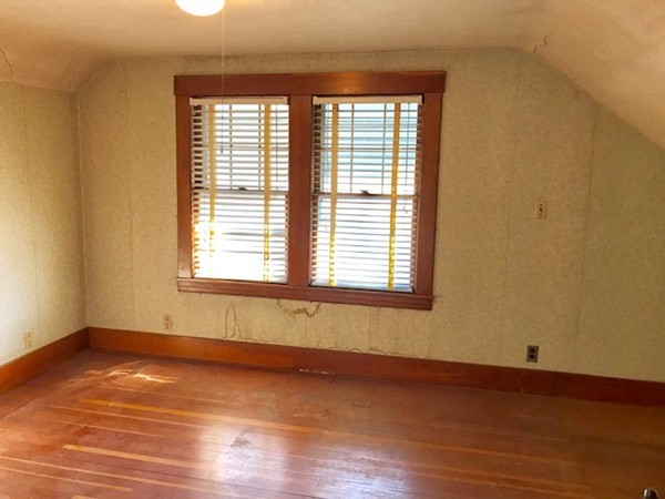 319 Bridge Street Northampton, MA 01060 - Photo 18 of 26