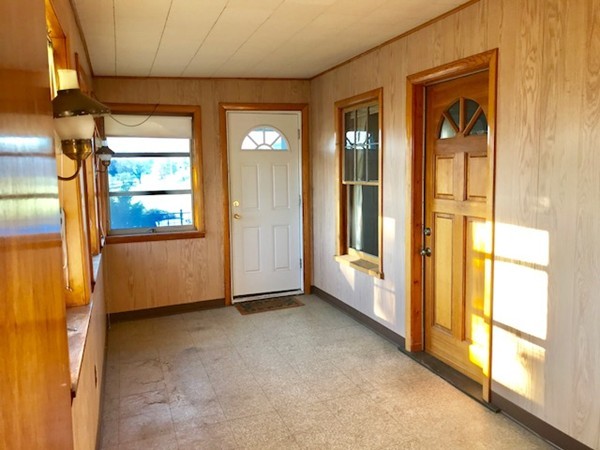 319 Bridge Street Northampton, MA 01060 - Photo 8 of 26