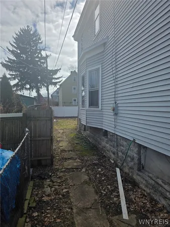 $199,900 | 173 Trowbridge Street, Buffalo, NY 14220