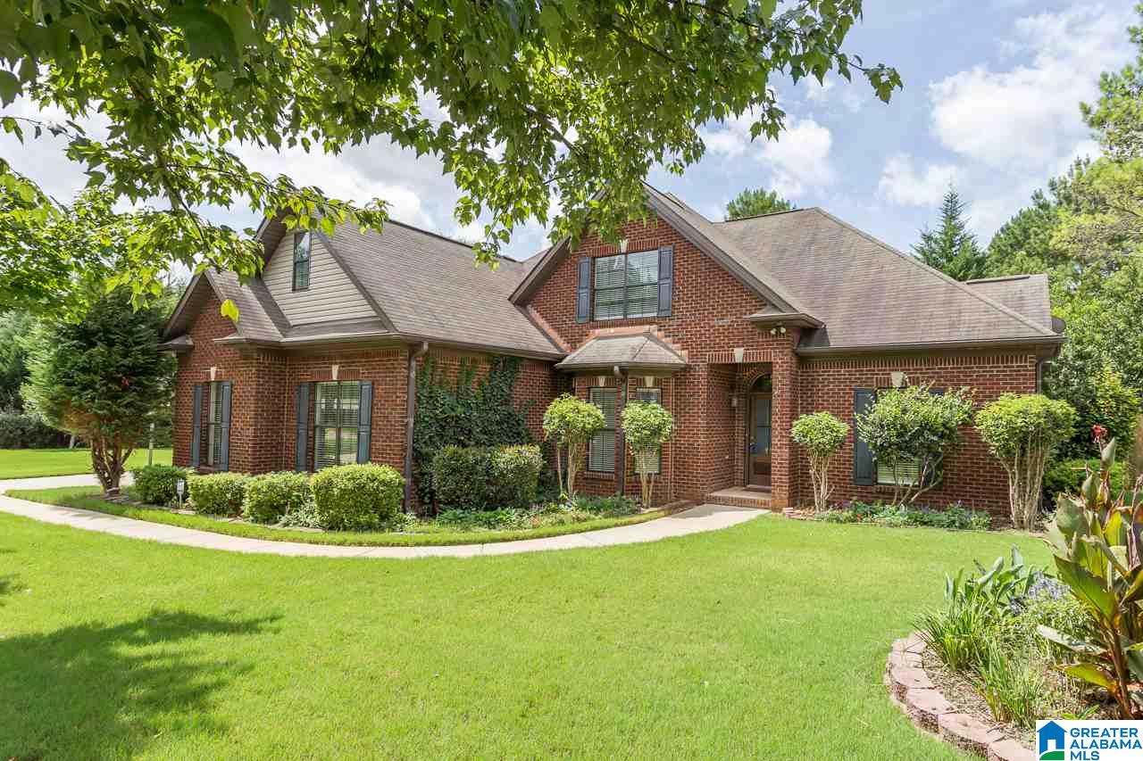 147 Chinaberry Lane Alabaster, AL 35114 - Photo 1 of 38