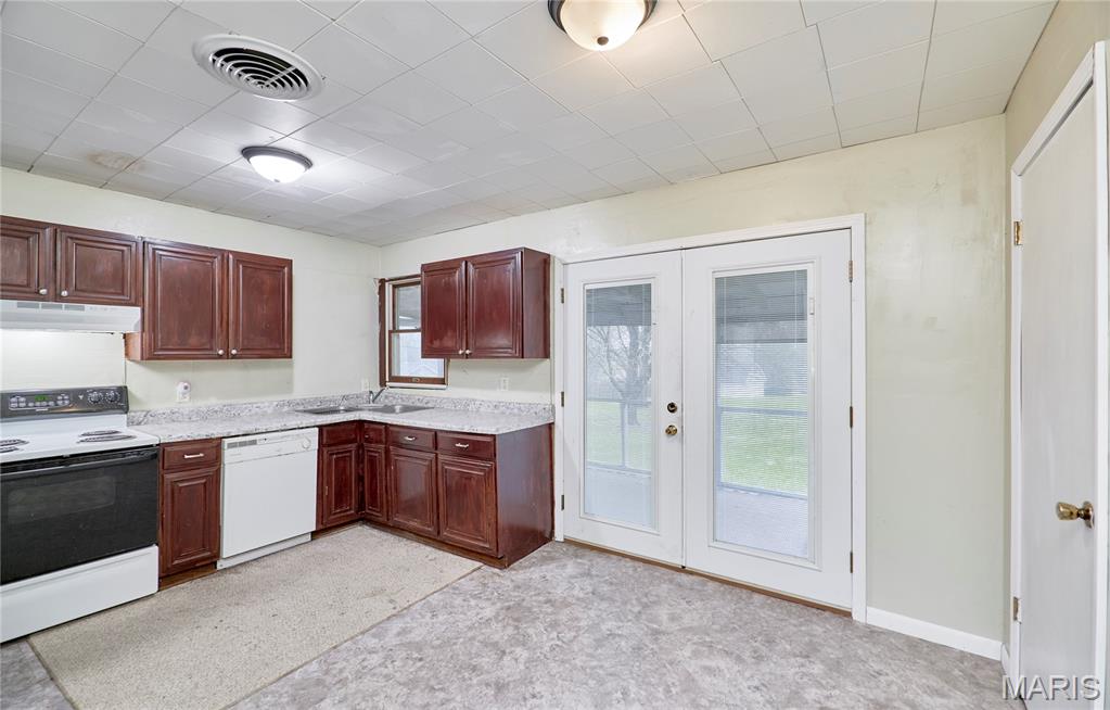 120 Highview Drive Ballwin, MO 63011 - Photo 14 of 51