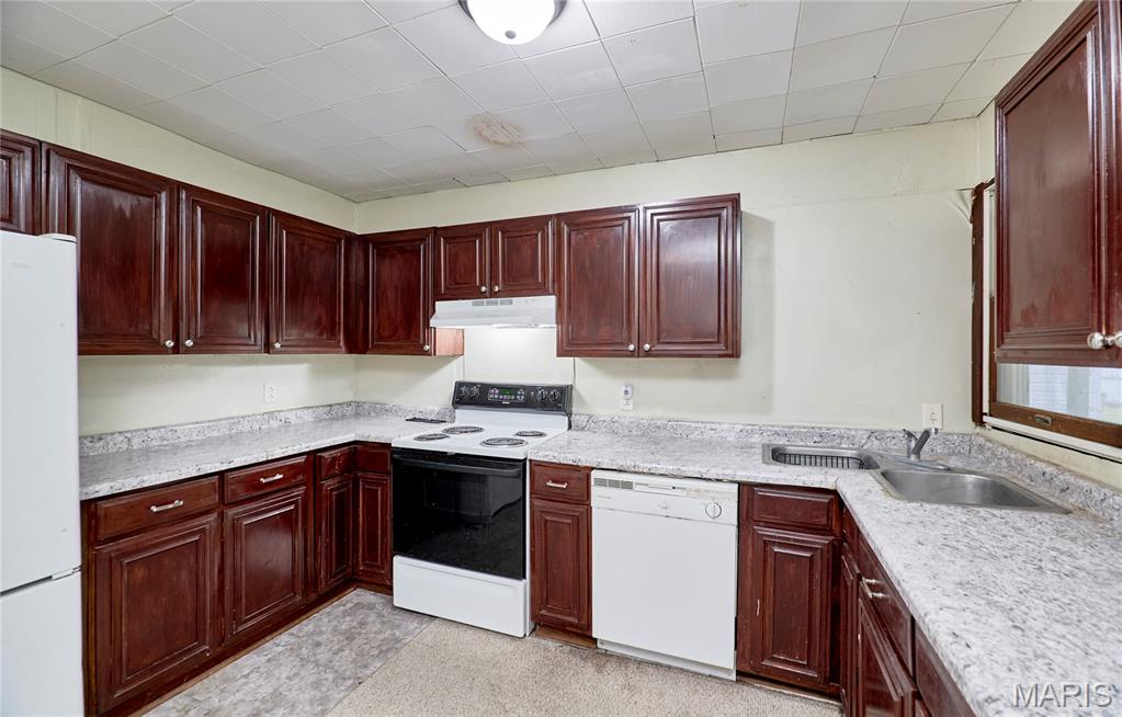 120 Highview Drive Ballwin, MO 63011 - Photo 18 of 51