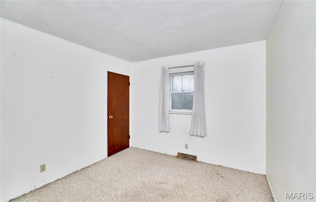 120 Highview Drive Ballwin, MO 63011 - Photo 34 of 51