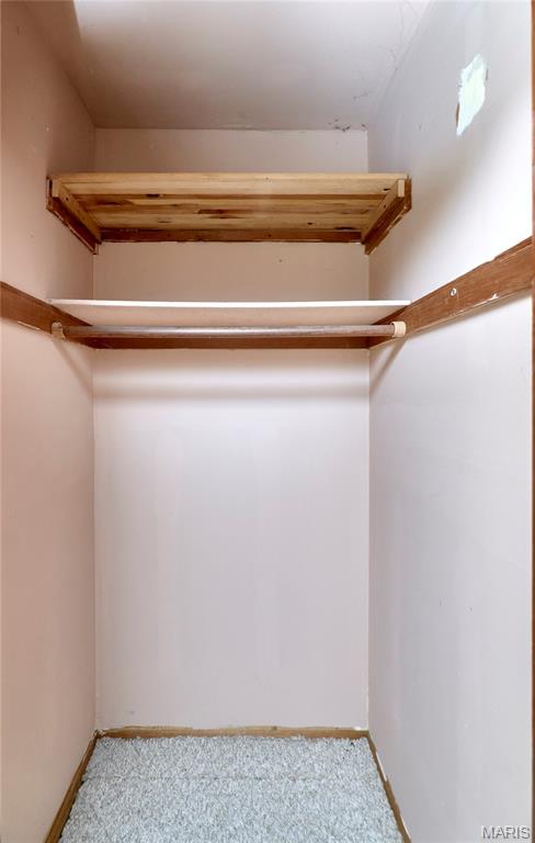 120 Highview Drive Ballwin, MO 63011 - Photo 37 of 51