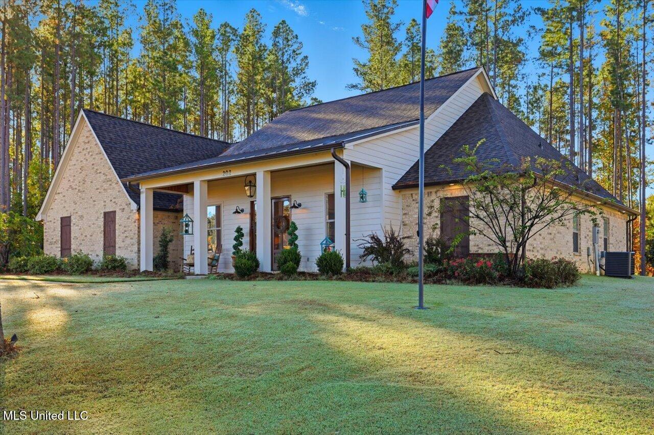 202 Lost Oak Lane Brandon, MS 39047 - Photo 2 of 75 03-202 Lost Oak Ln _ Home Tours MS