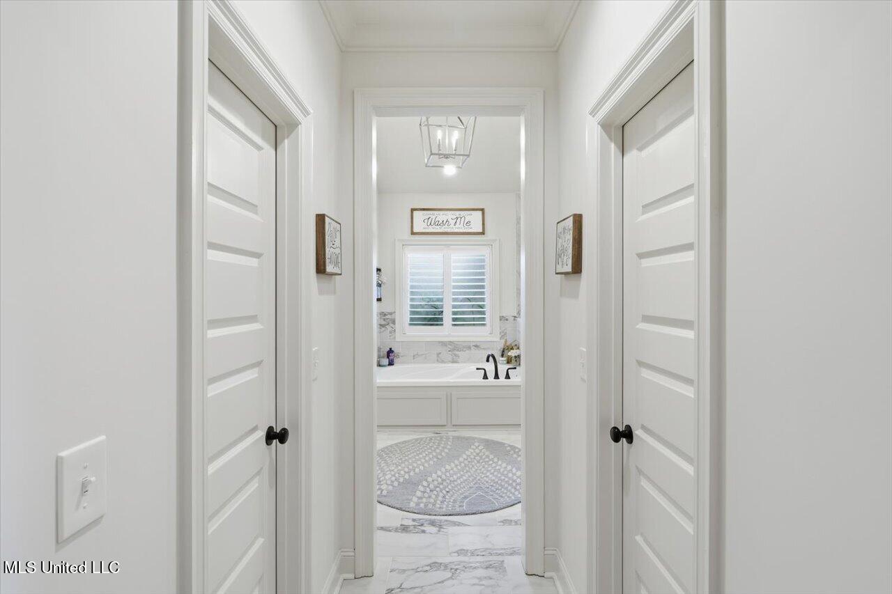 202 Lost Oak Lane Brandon, MS 39047 - Photo 29 of 75 28-202 Lost Oak Ln _ Home Tours MS