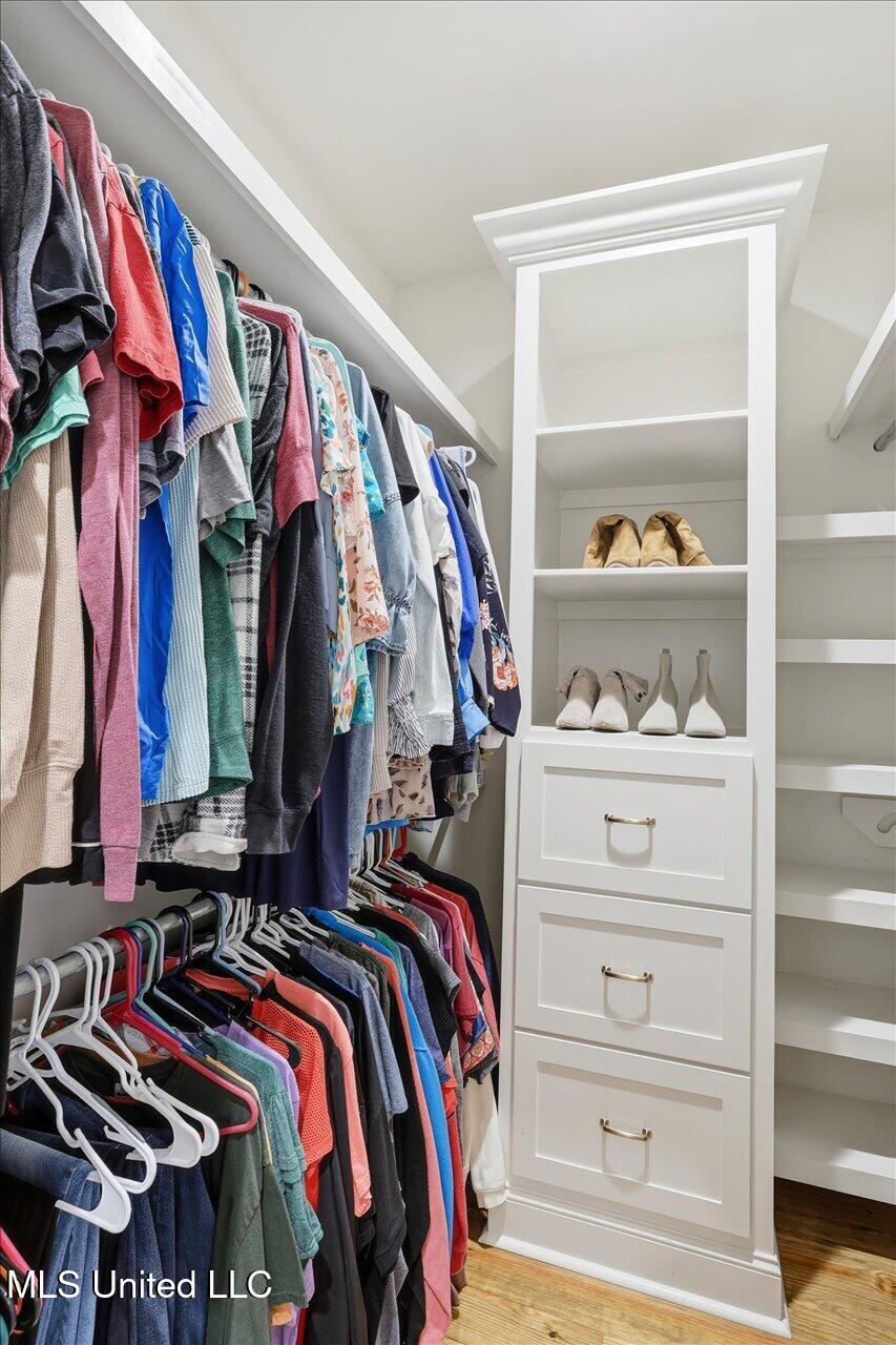 202 Lost Oak Lane Brandon, MS 39047 - Photo 33 of 75 32-202 Lost Oak Ln _ Home Tours MS