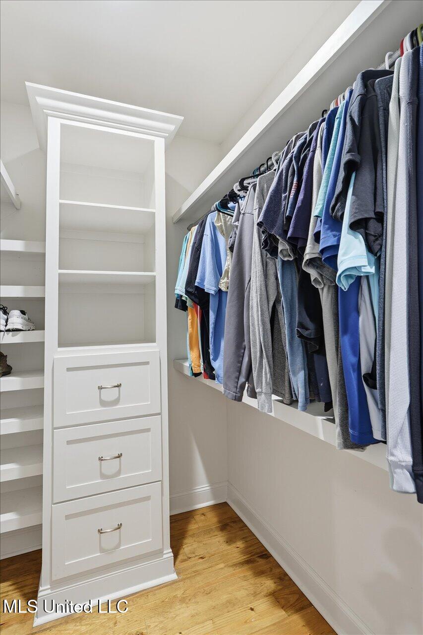 202 Lost Oak Lane Brandon, MS 39047 - Photo 34 of 75 33-202 Lost Oak Ln _ Home Tours MS