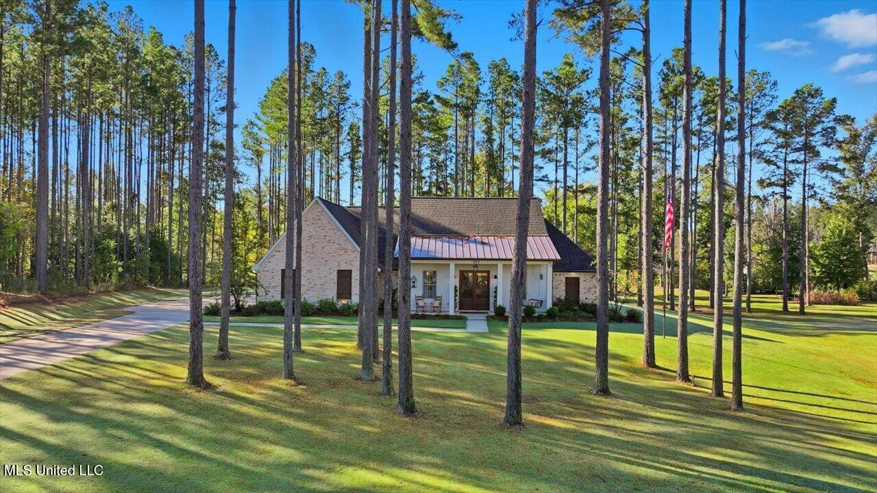 202 Lost Oak Lane Brandon, MS 39047 - Photo 5 of 75 47-202 Lost Oak Ln _ Home Tours MS