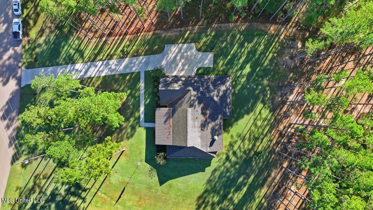 202 Lost Oak Lane Brandon, MS 39047 - Photo 63 of 75 63-202 Lost Oak Ln _ Home Tours MS