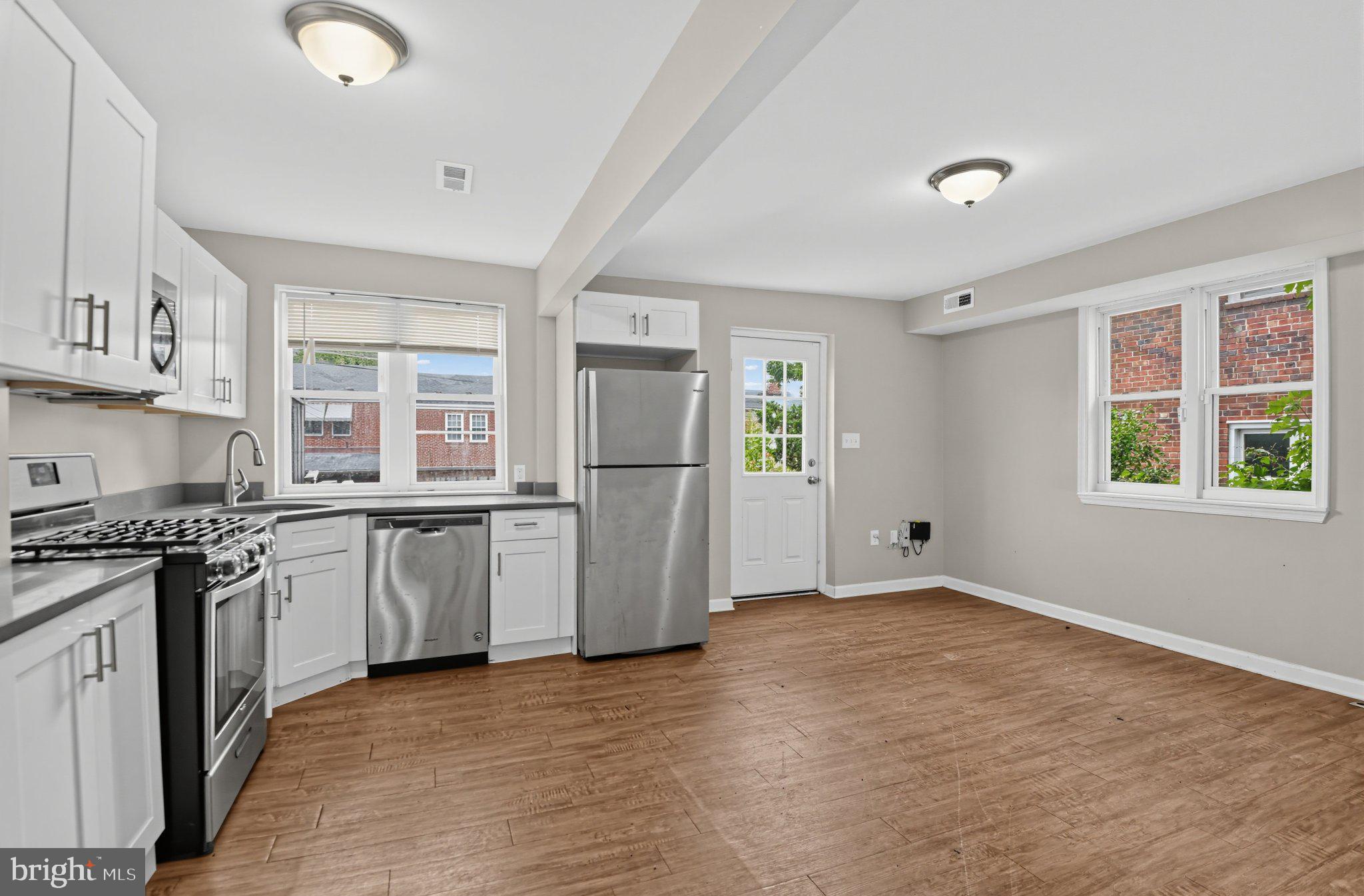8541 Chestnut Oak Road Baltimore, MD 21234 - Photo 10 of 36 Gallery Image 10