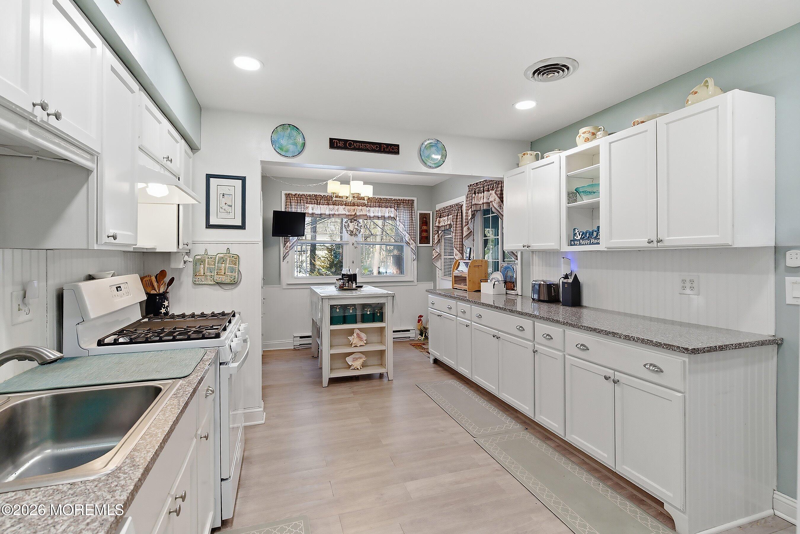 27 Amesbury Road, Unit 64 Whiting, NJ 08759 - Photo 20 of 50 21-Kitchen 1B