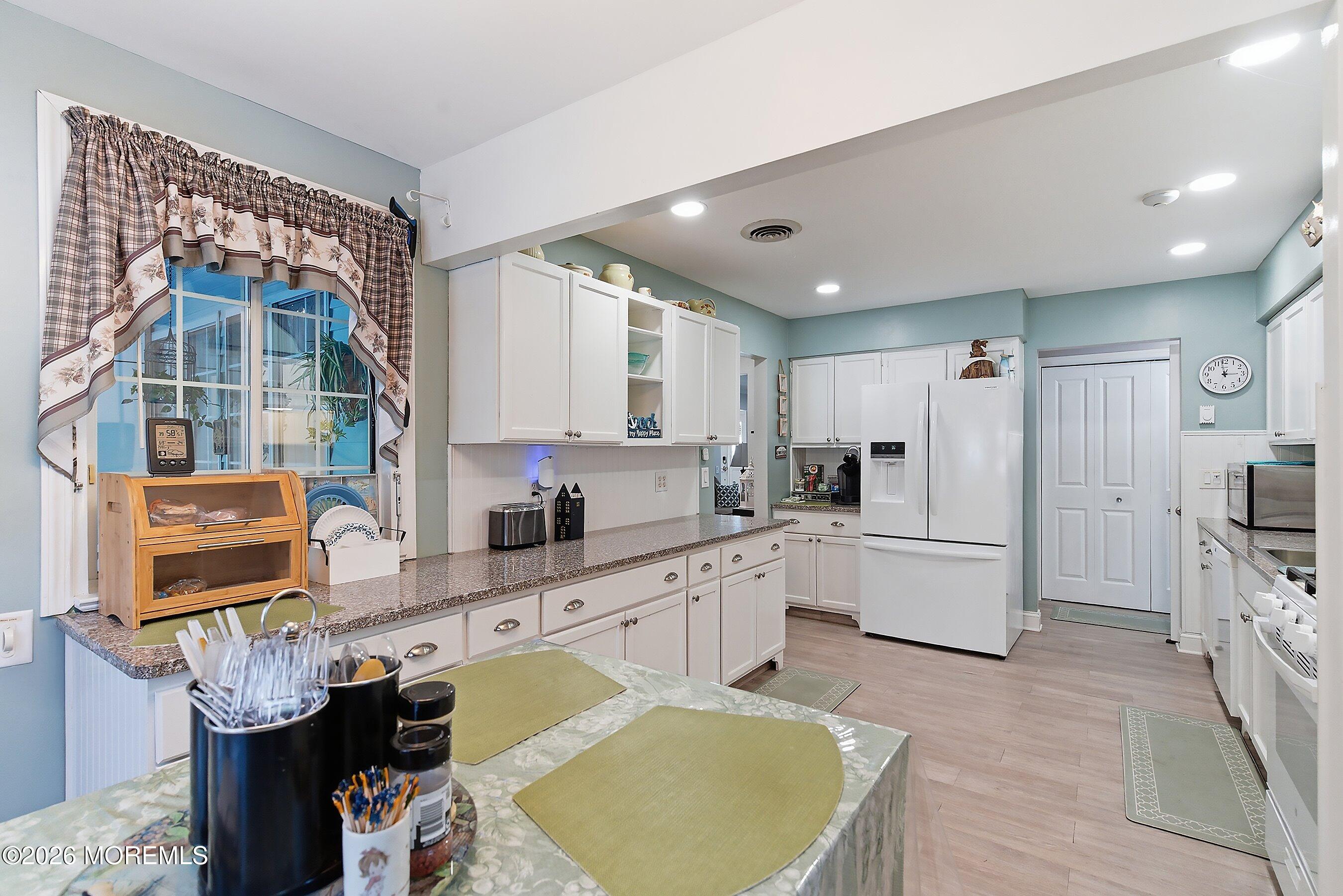 27 Amesbury Road, Unit 64 Whiting, NJ 08759 - Photo 22 of 50 23-Kitchen 1E