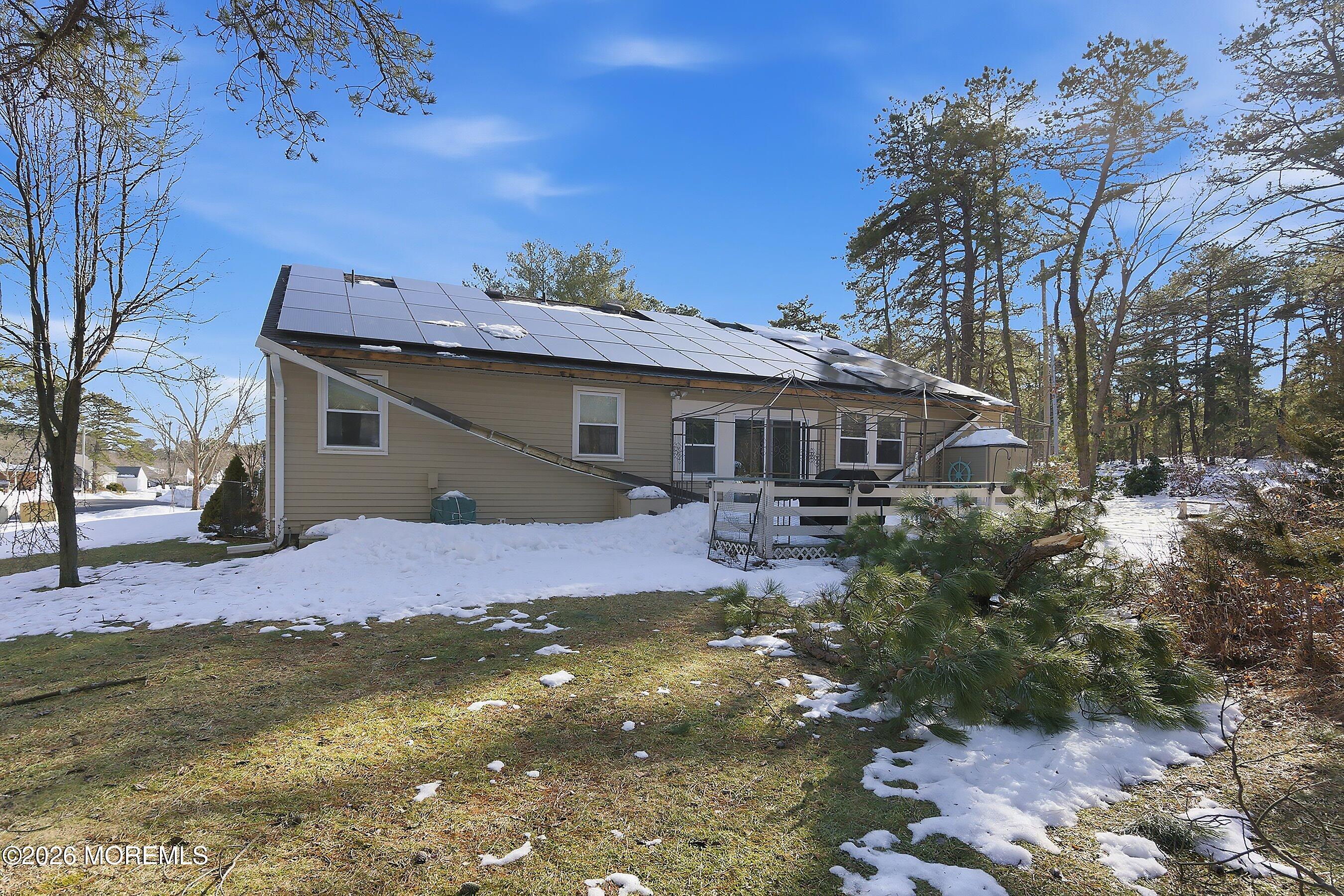 27 Amesbury Road, Unit 64 Whiting, NJ 08759 - Photo 42 of 50 43-Rear