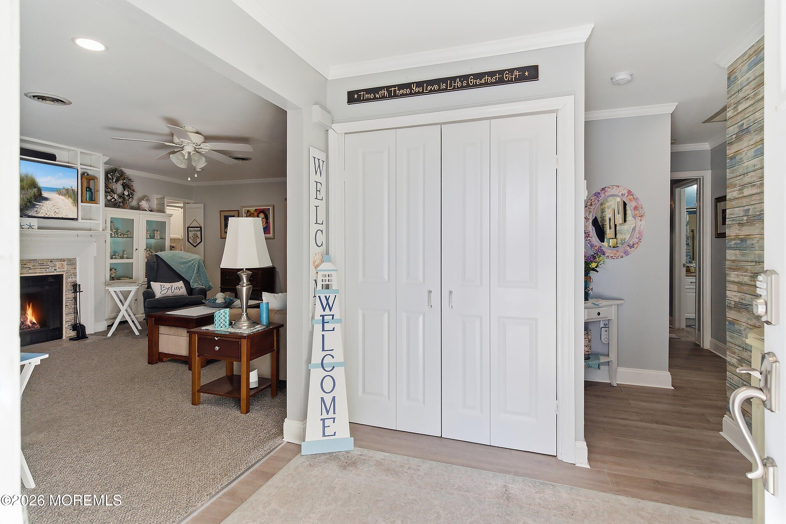 27 Amesbury Road, Unit 64 Whiting, NJ 08759 - Photo 8 of 50 09-Foyer 1A