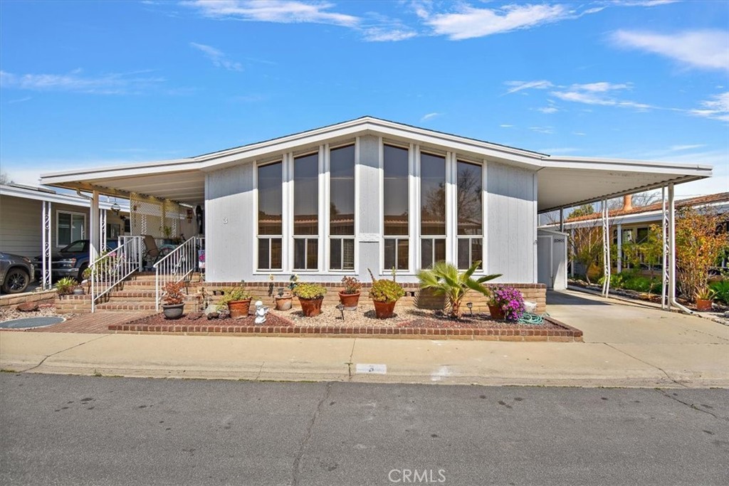 929 East Foothill Blvd Unit 3  