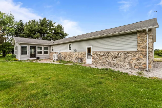 $299,000 | 9391 East 100 North, Greentown, IN 46936