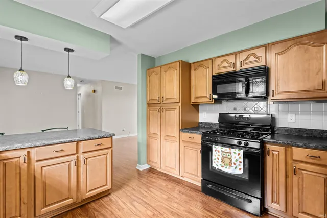 $299,000 | 9391 East 100 North, Greentown, IN 46936