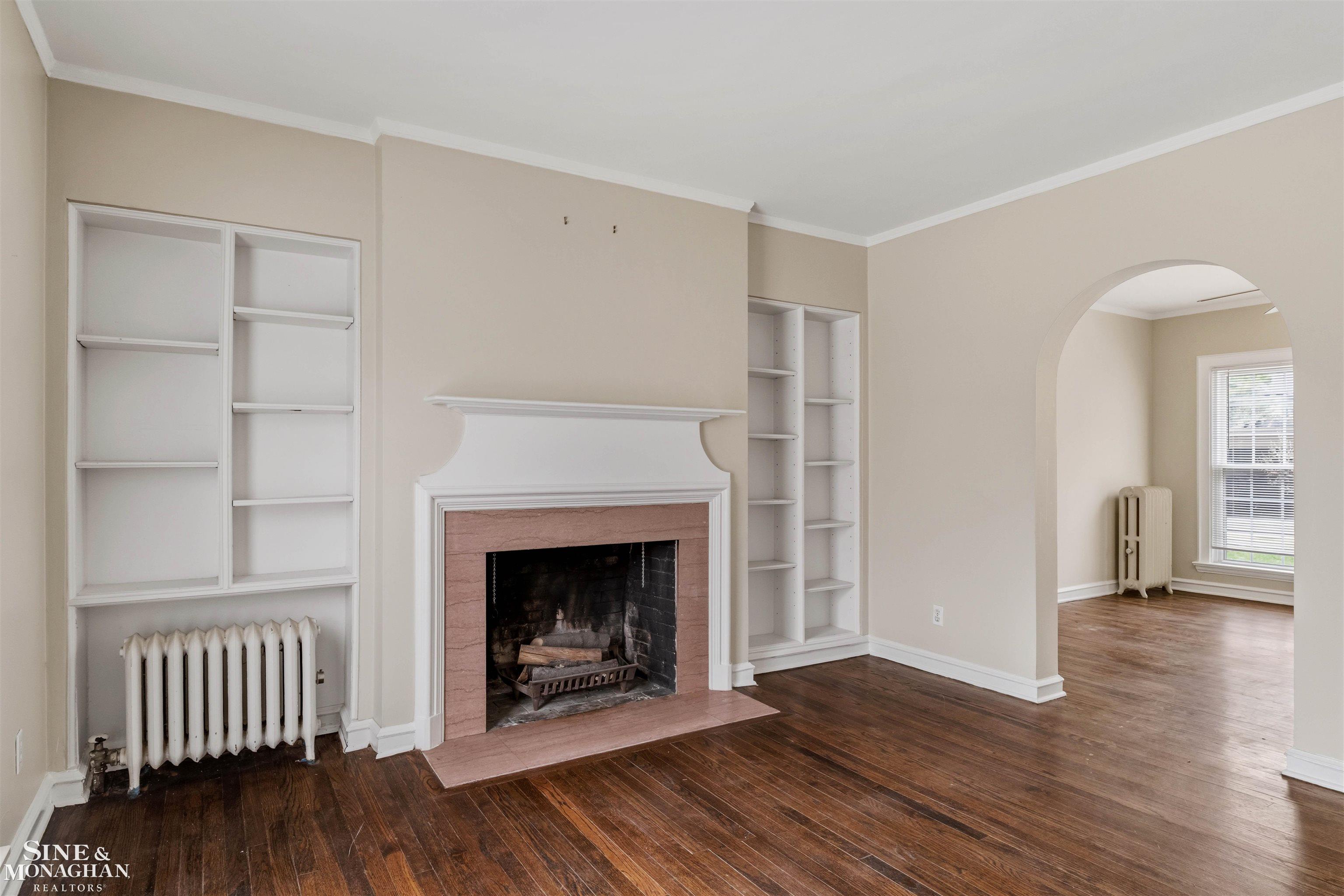 377 Rivard Boulevard Grosse Pointe, MI 48230 - Photo 6 of 45