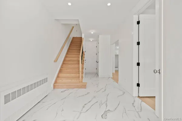 $1,549,000 | 12 Sherman Drive, Unit 202, Spring Valley, NY 10977