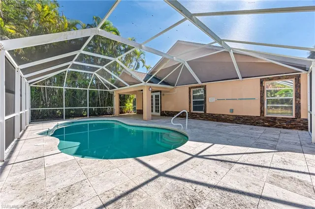 $663,900 | 15028 Savannah Drive, Naples, FL 34119