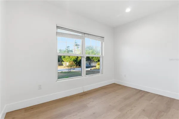 $4,000 | 327 Sunny Lane, Belleair, FL 33756