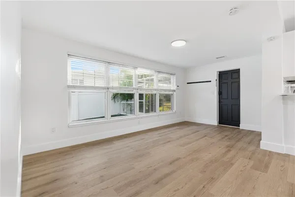 $4,000 | 327 Sunny Lane, Belleair, FL 33756