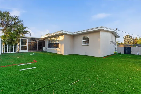 $4,000 | 327 Sunny Lane, Belleair, FL 33756