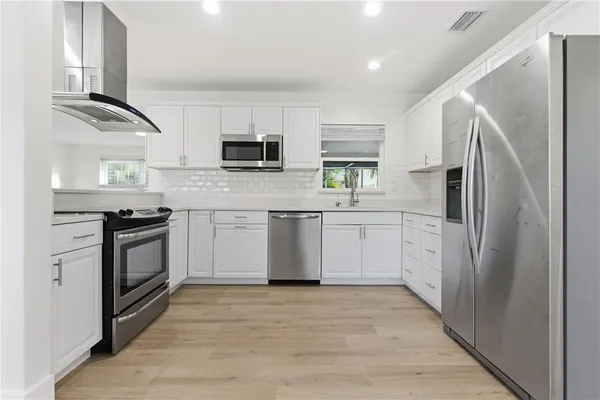 $4,000 | 327 Sunny Lane, Belleair, FL 33756