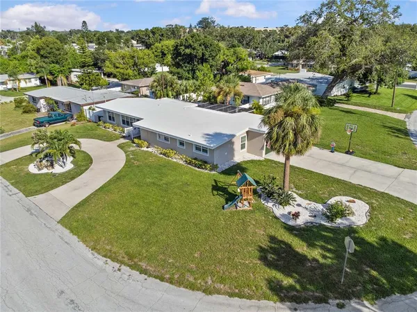 $4,000 | 327 Sunny Lane, Belleair, FL 33756