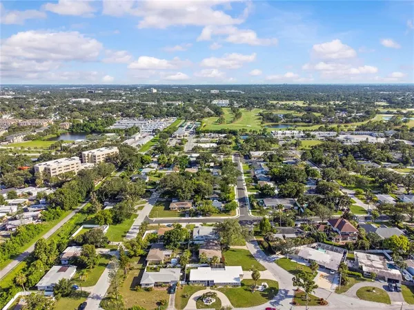 $4,000 | 327 Sunny Lane, Belleair, FL 33756