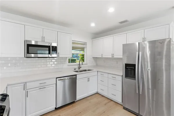 $4,000 | 327 Sunny Lane, Belleair, FL 33756