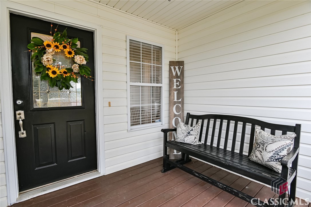 128 Queens Cemetery Road Good Hope, GA 30641 - Photo 7 of 47