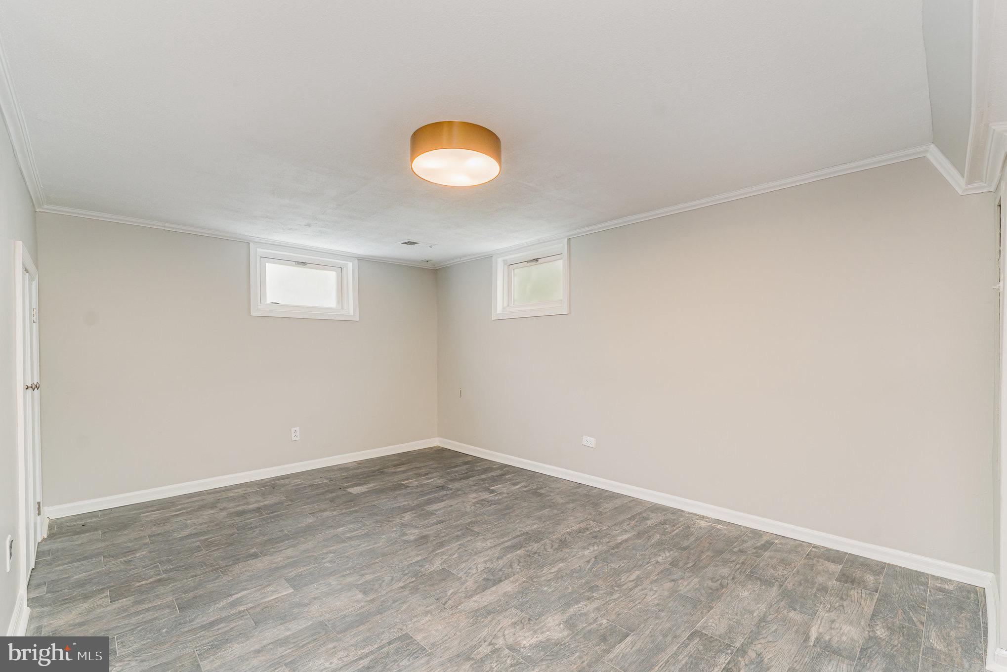 3729 South Four Mile Run Drive Arlington, VA 22206 - Photo 21 of 29