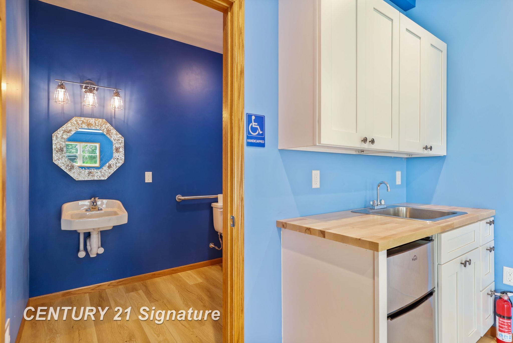 720 Pt Crescent Rd Port Port Austin, MI 48467 - Photo 45 of 79